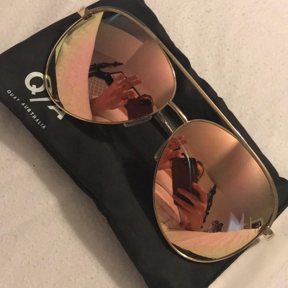 Quay Australia Vivienne Aviators